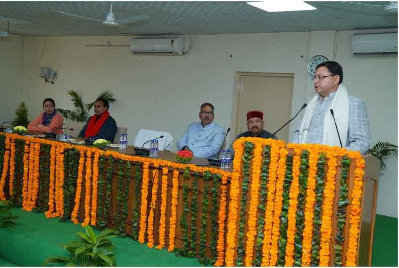 विधानसभा में भाजपा विधान मंडल दल की बैठक में प्रतिभाग किया CM पुष्कर सिंह धामी ने